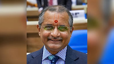 யுபிஎஸ்சி தலைவர் மனோஜ் சோனி திடீர் ராஜிநாமா!